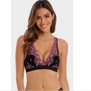 Wacoal Women's Embrace Lace Wire Free Bra in Black/Berry Multi | Size 32 | NWT